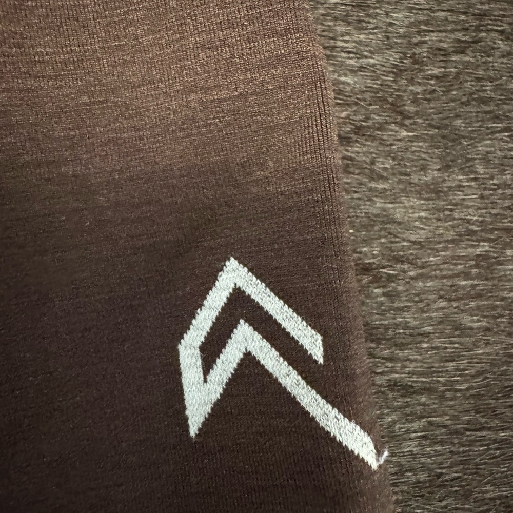 Oner Active 70% Cocoa Effortless Seamless Shorts - Picture 5 of 6